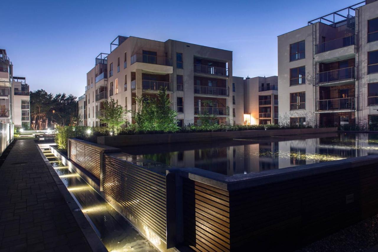 Apartamento Nadmorski Dwor Modern Gdansk Exterior foto