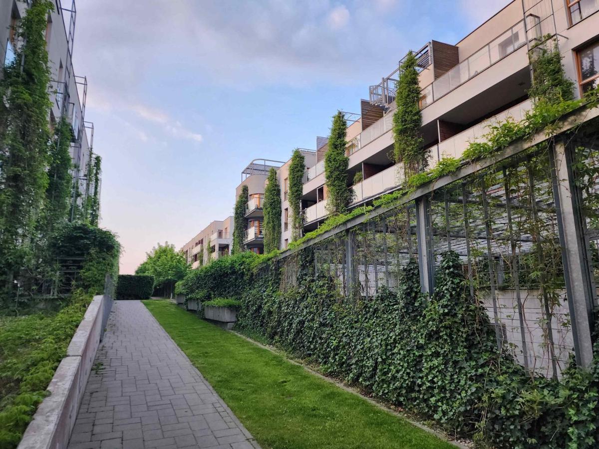 Apartamento Nadmorski Dwor Modern Gdansk Exterior foto