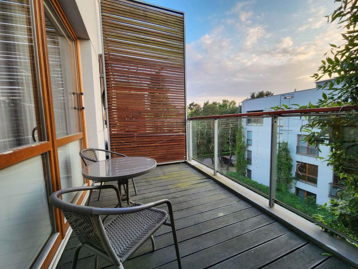 Apartamento Nadmorski Dwor Modern Gdansk Exterior foto
